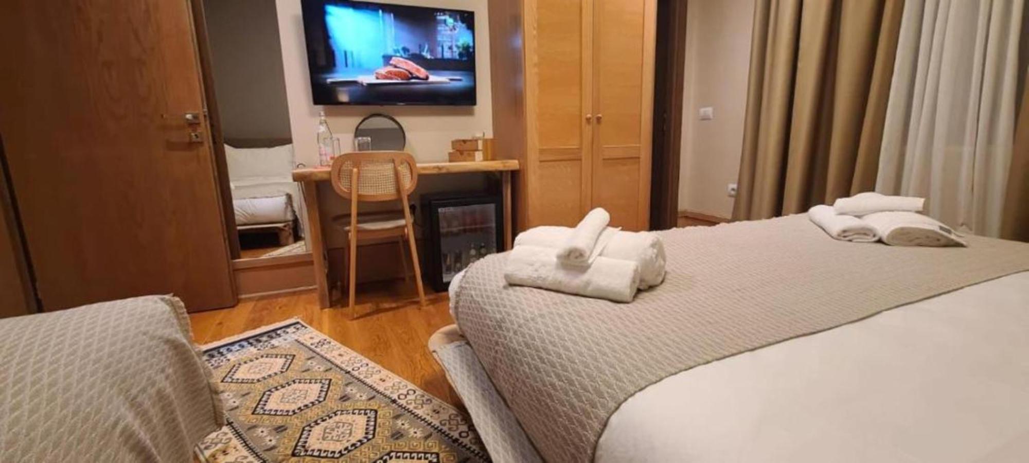 Velar Hotel Boutique Korce Eksteriør billede