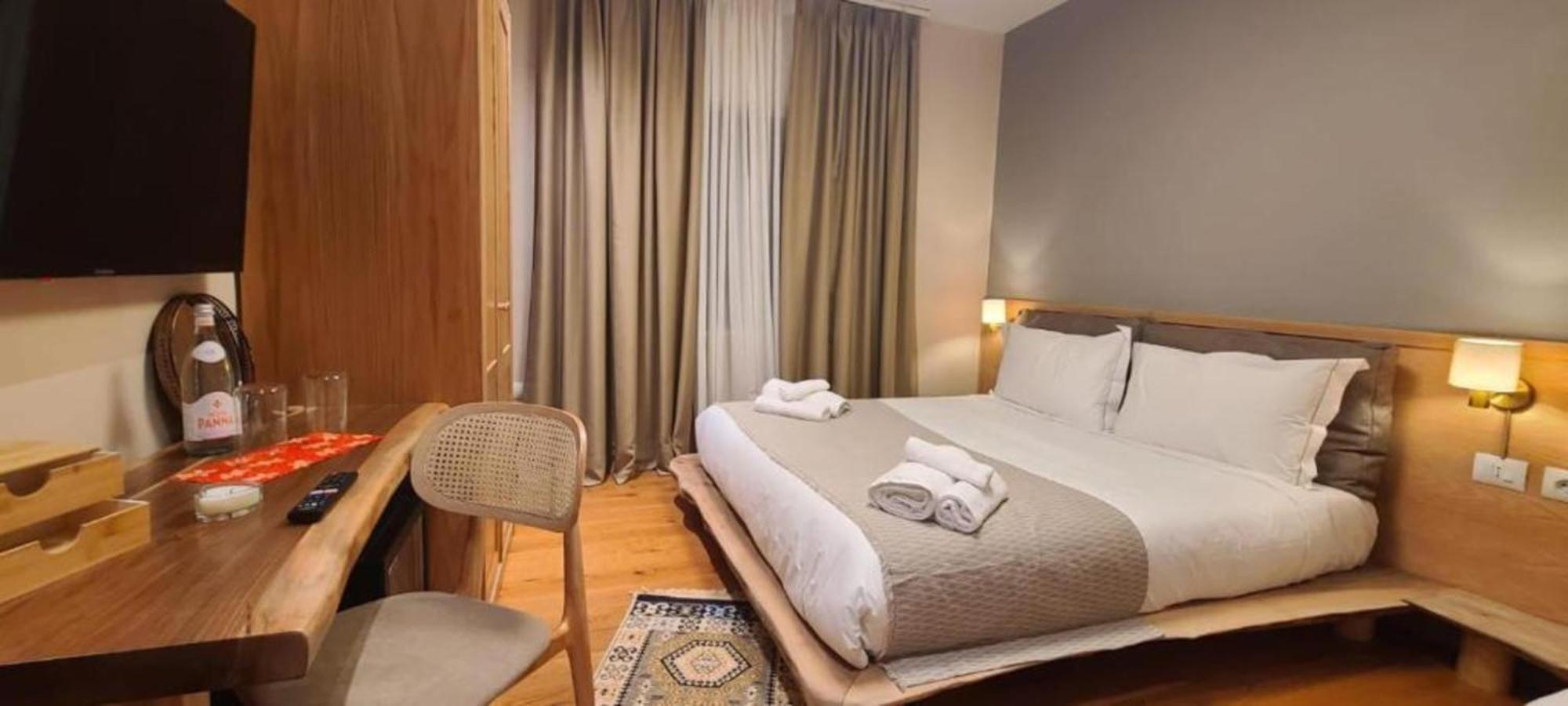 Velar Hotel Boutique Korce Eksteriør billede