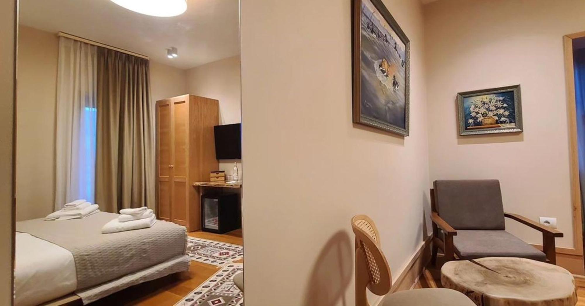 Velar Hotel Boutique Korce Eksteriør billede