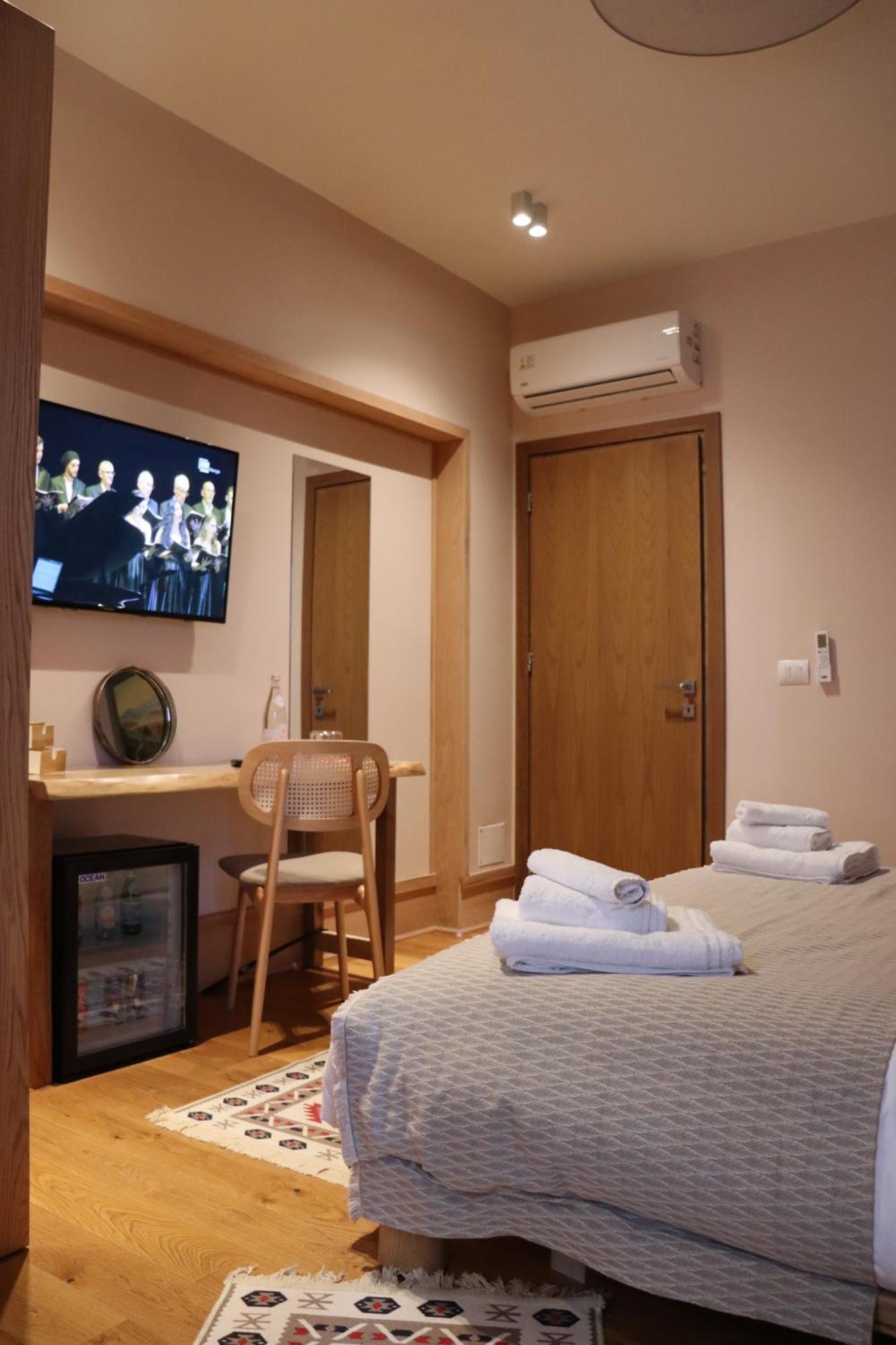 Velar Hotel Boutique Korce Eksteriør billede